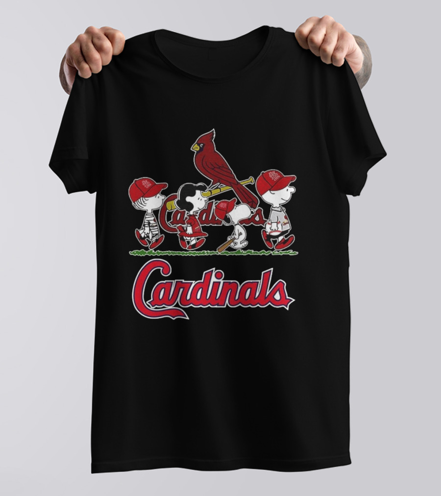 St. Louis Cardinals Peanuts Snoopy Charlie Brown Lucy Baseball T-Shirt