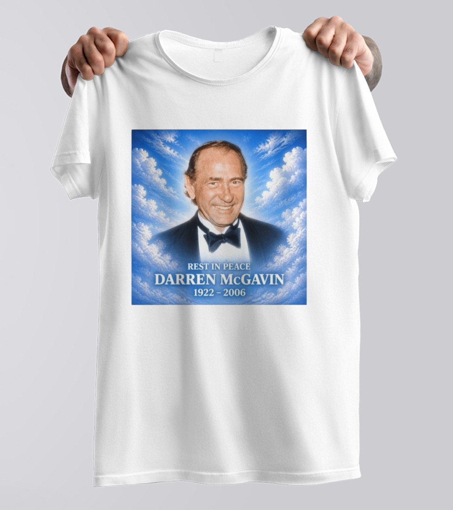 Rest In Peace Darren McGavin 1922 2006 Cloud T-Shirt