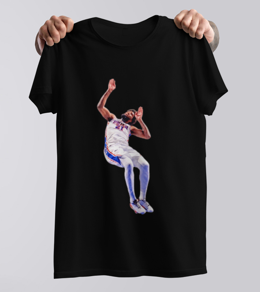 New York Knicks Mitchell Robinson Dunking On Philadelphia Player T-Shirt
