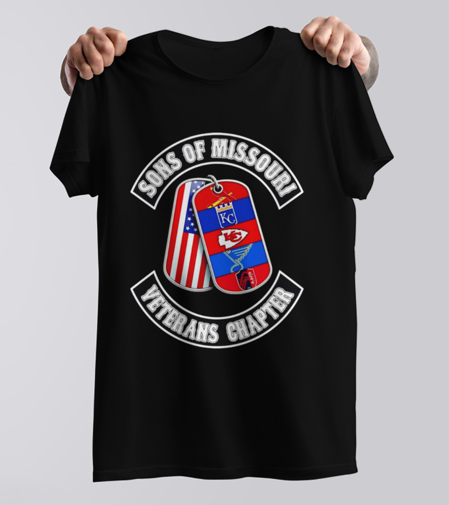 Sons Of Missouri Veterans Chapter Dog Tags KC Chiefs St. Louis Cardinals STL Blues USA Flag T-Shirt