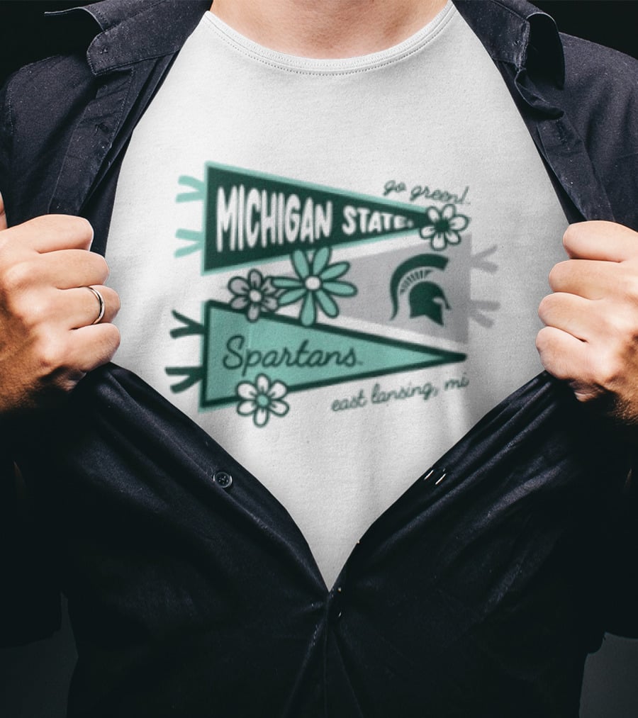 Michigan State Spartans Pennant East Lansing MI Flowers T-Shirt