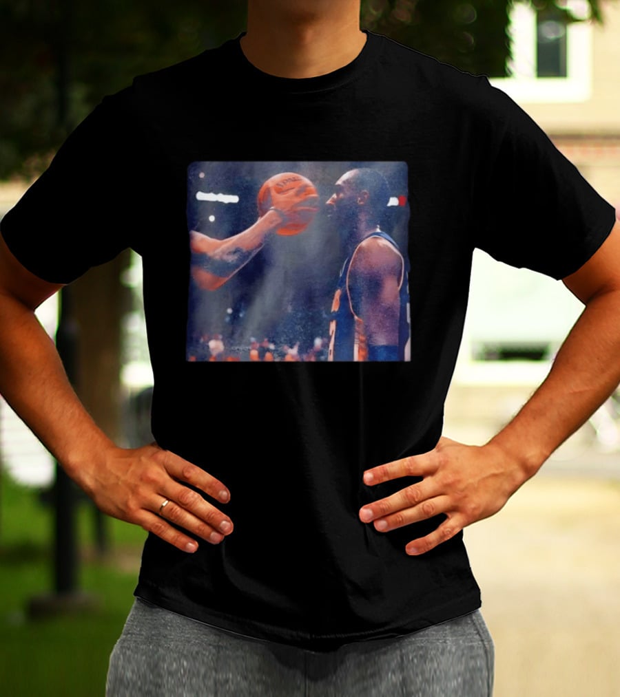 Kobe Bryant Los Angeles Lakers Basketball Legend NBA Iconic Moment T-Shirt