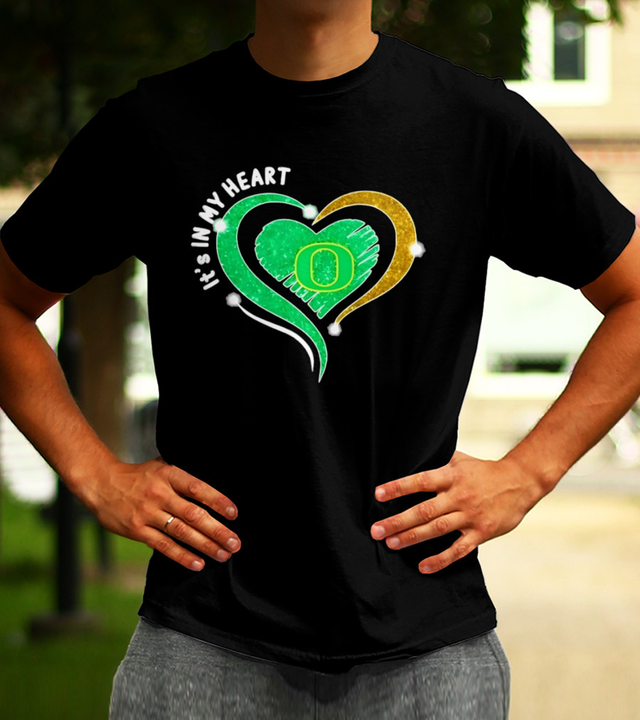 Oregon Ducks Heart 2026 Football Fan Pride T-Shirt