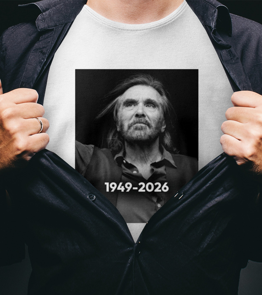 Dr Hook Singer Dennis Locorriere 1949 2026 Gold Radio T-Shirt