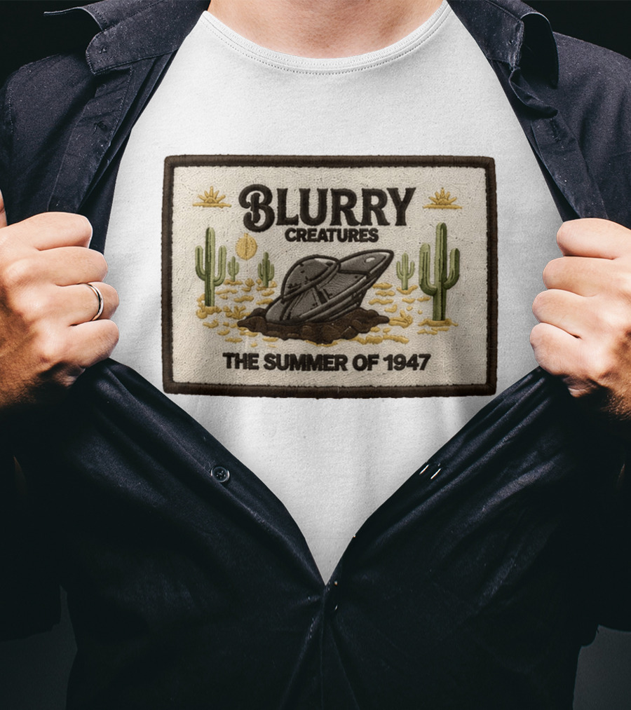 Blurry Creatures UFO Summer 1947 Desert Landscape Cactus Scene T-Shirt