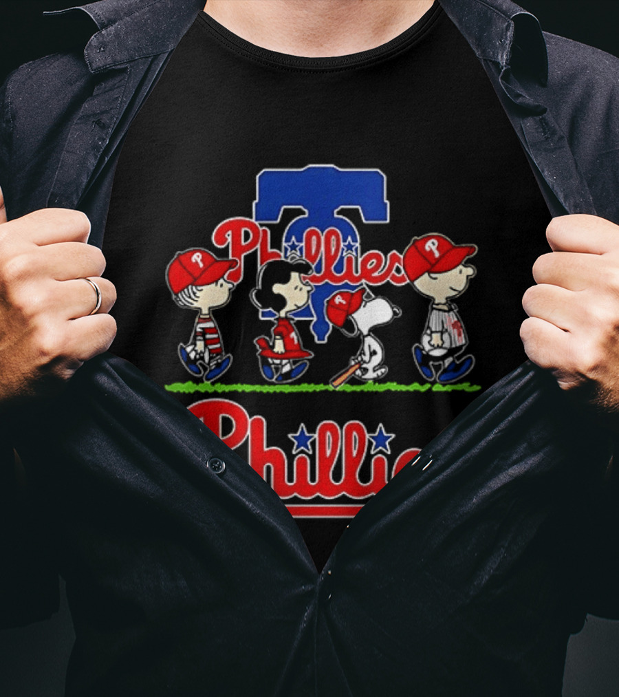 Snoopy Charlie Brown Linus Lucy Phillies Baseball 2026 T-Shirt