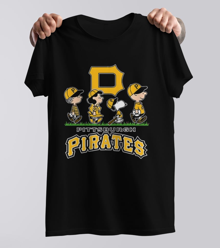 Snoopy Charlie Brown Linus Lucy Pittsburgh Pirates 2026 T-Shirt