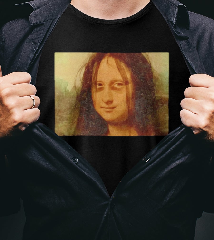 Mona Lisa Messy Hair Meme Remake T-Shirt