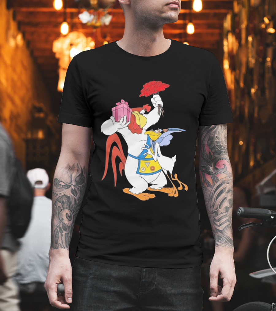 Foghorn Leghorn Miss Prissy Holding Roses And Gift Valentine Looney Tunes T-Shirt