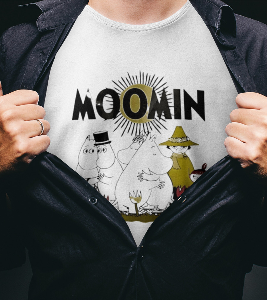 Moomin Family In Sunshine Cartoon Gathering T-Shirt