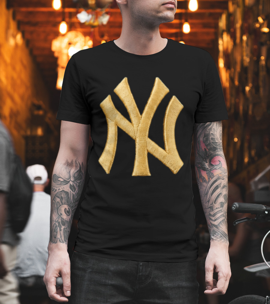 2026 Yankees House Of The Dragon Cap Night Yankees T-Shirt