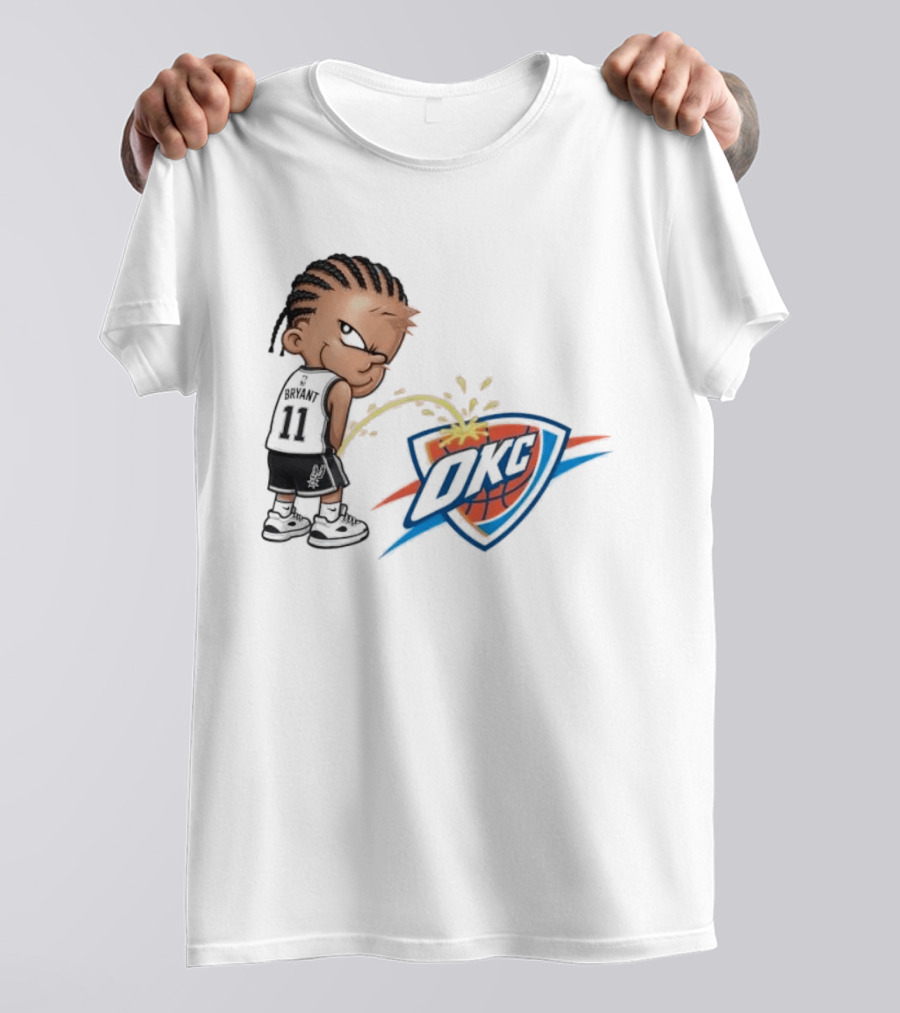 San Antonio Spurs Carter Bryant Peeing On OKC Thunder Caricature T-Shirt