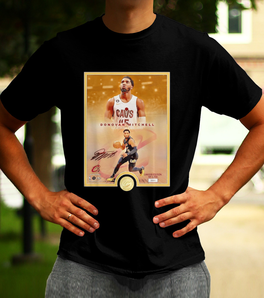 Donovan Mitchell Cleveland Cavaliers Limited Edition Bronze Coin Photo Mint T-Shirt