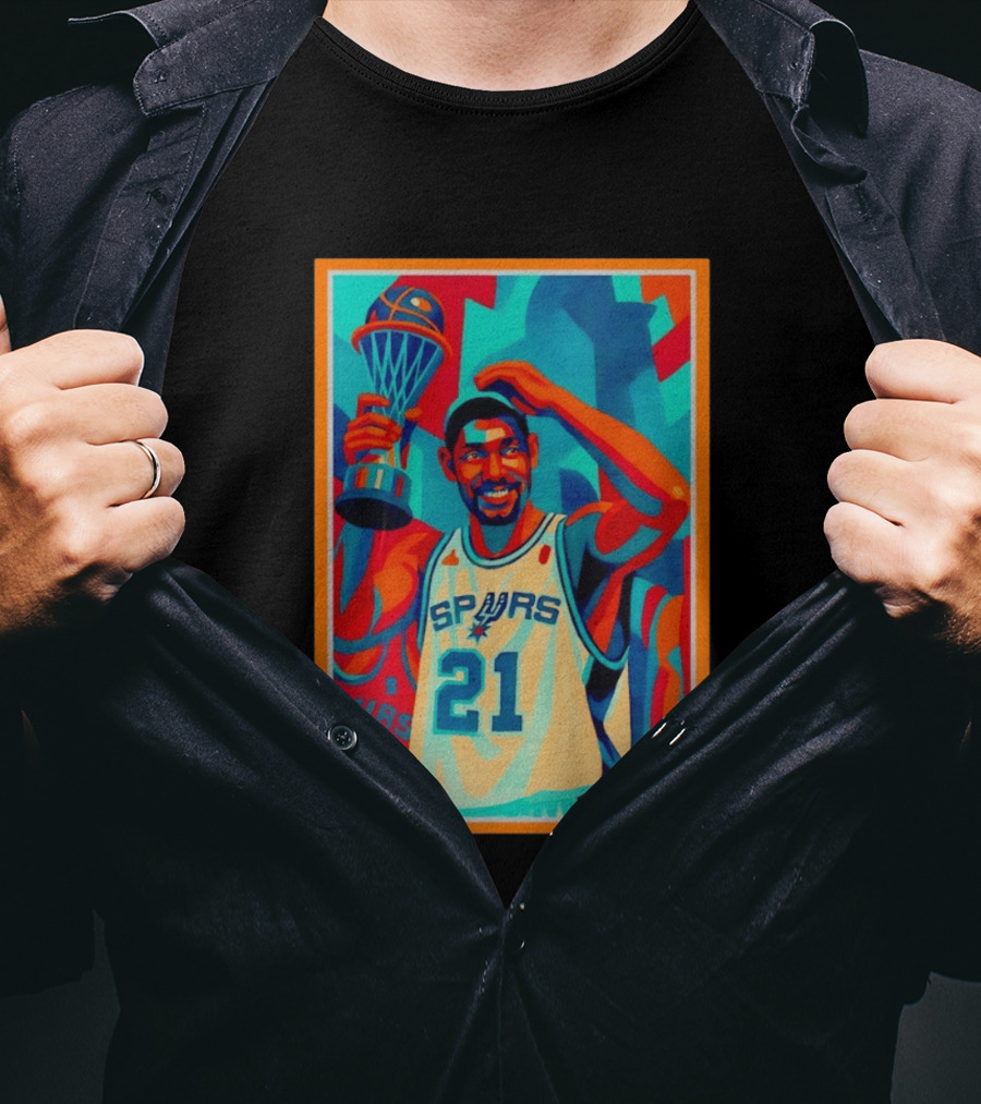Tim Duncan San Antonio Spurs 21 Holding Trophy Victory Celebration T-Shirt