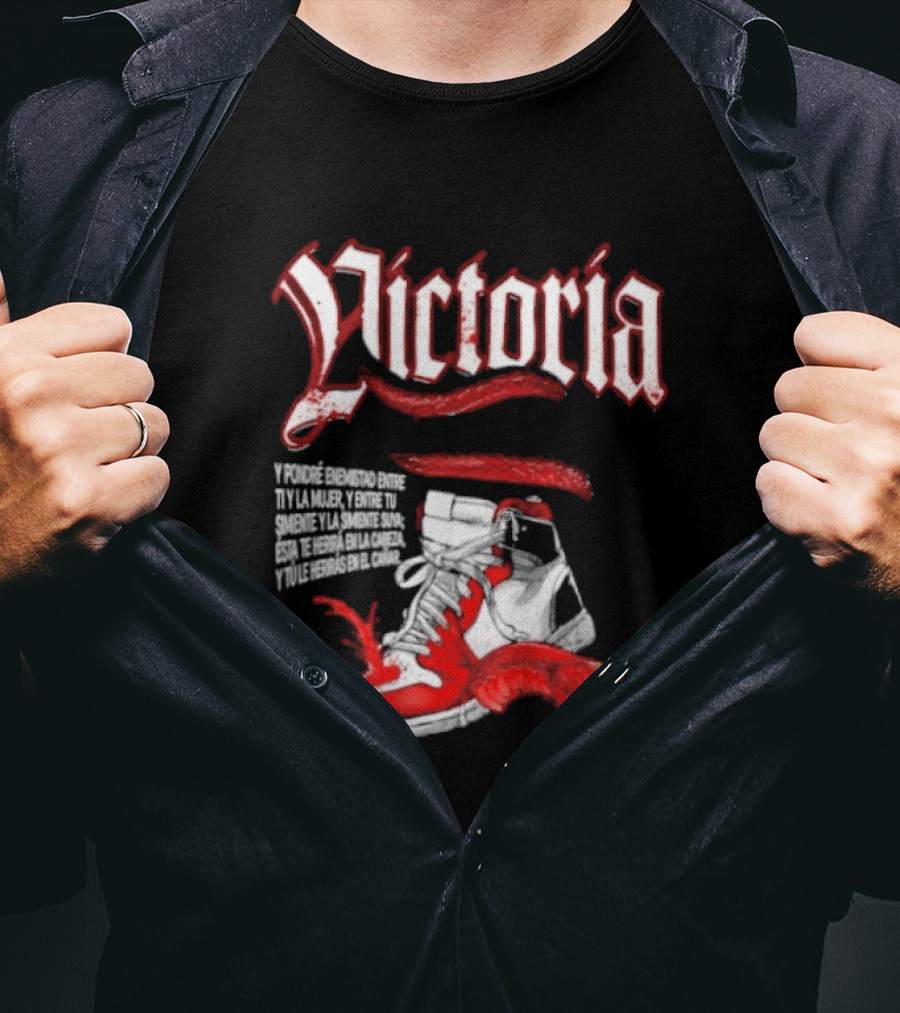Victoria Y Pondré Enemistad Entre Ti Y La Mujer Simiente Suya Sneaker Serpent T-Shirt