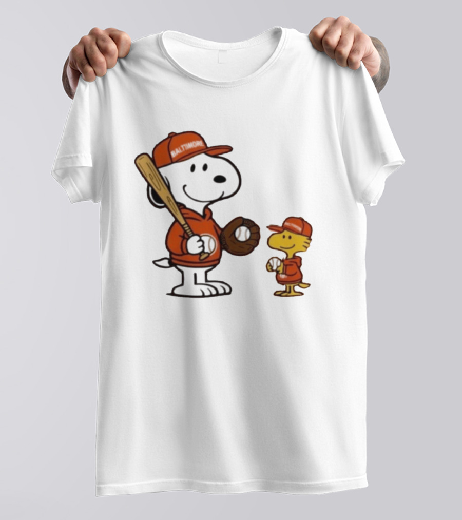 Snoopy Woodstock Baseball Baltimore Orioles Fan Gear T-Shirt