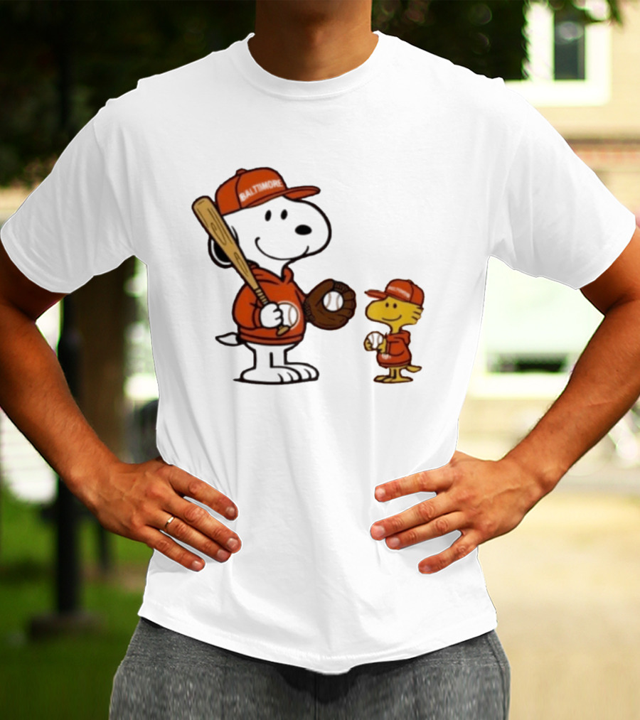 Snoopy Woodstock Baseball Baltimore Orioles Fan Gear T-Shirt