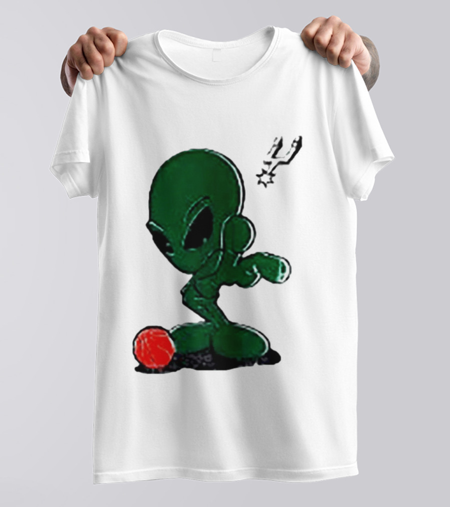 San Antonio Spurs Alien Basketball Dribble T-Shirt