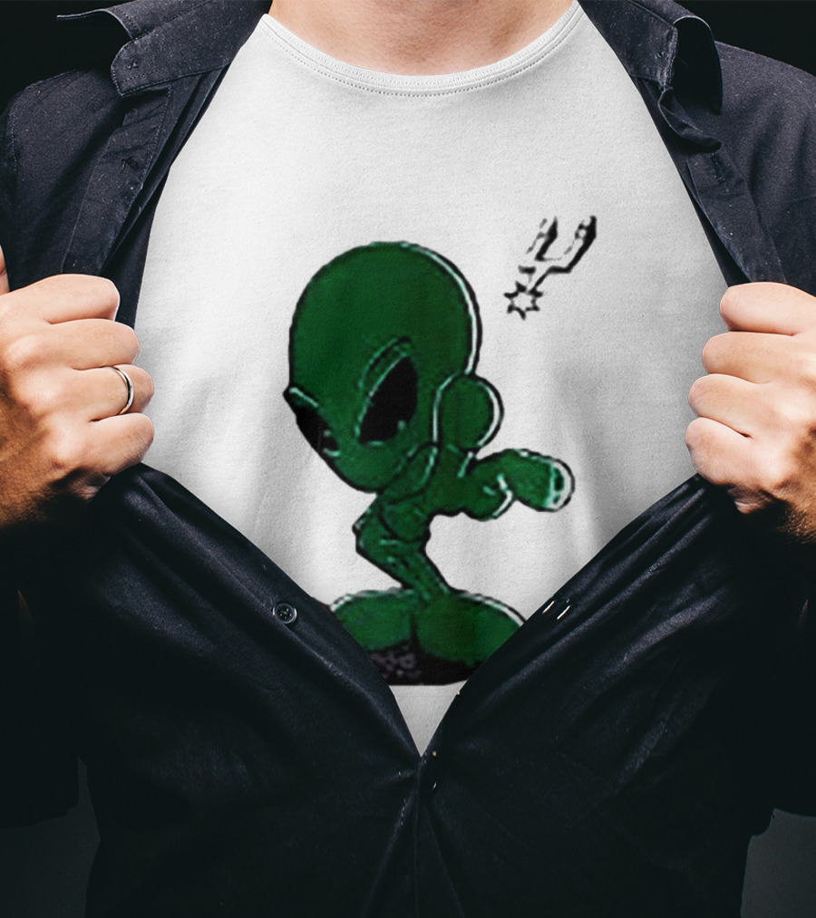 San Antonio Spurs Alien Basketball Dribble T-Shirt