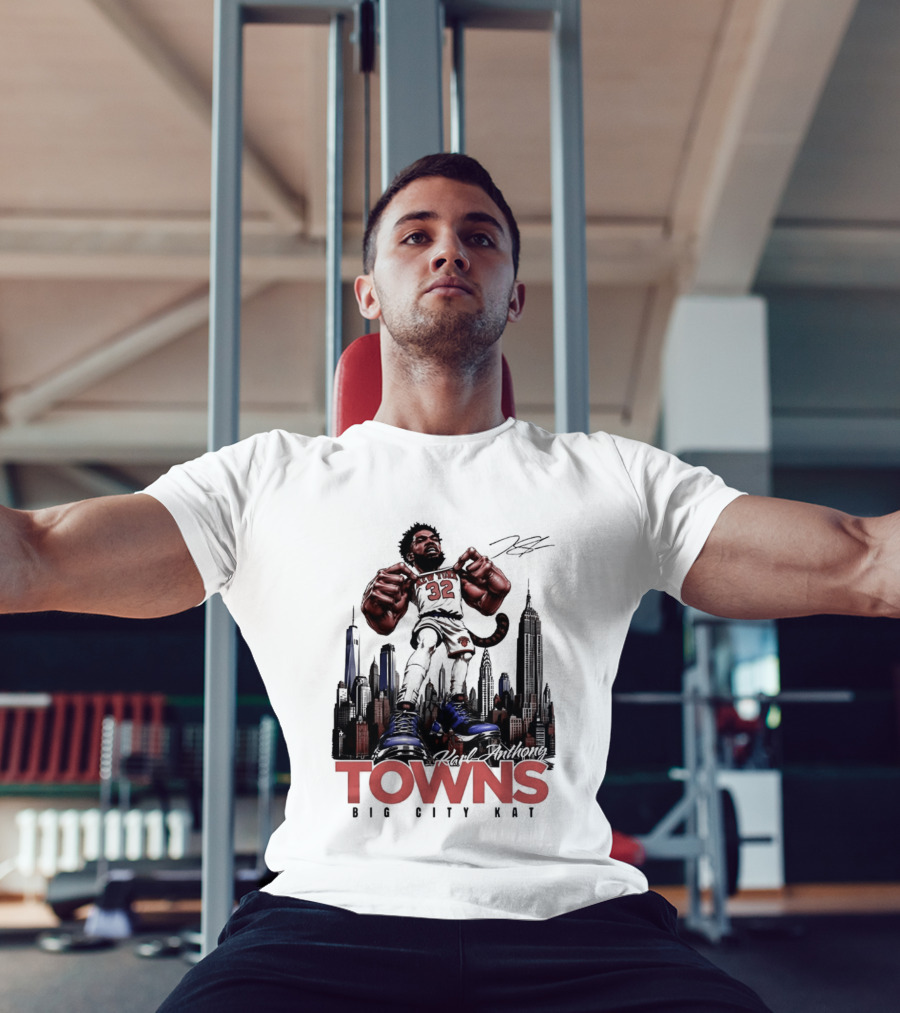 Karl Anthony Towns 32 Big City Kat NYC Skyline T-Shirt