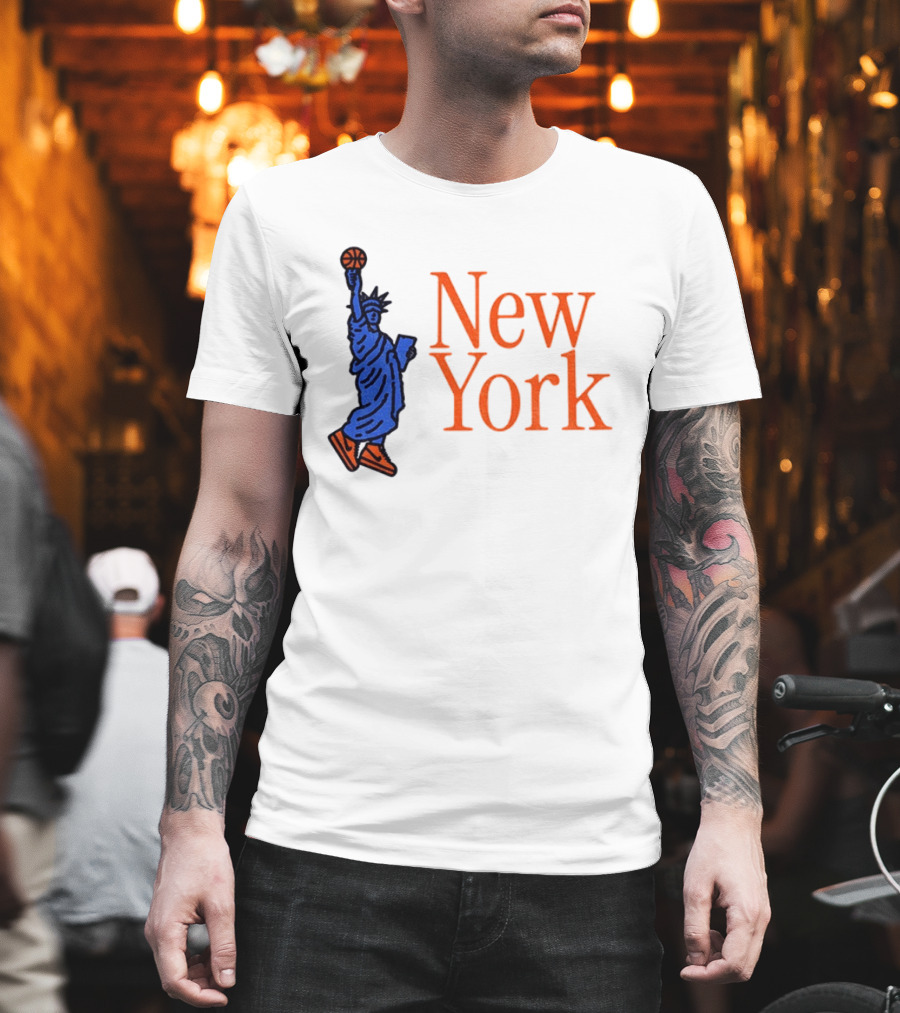 New York Knicks Basketball Statue Of Liberty NBA 2026 T-Shirt