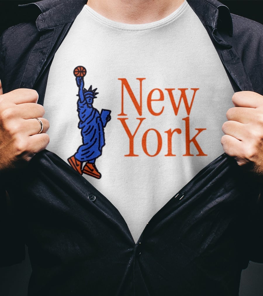 New York Knicks Basketball Statue Of Liberty NBA 2026 T-Shirt