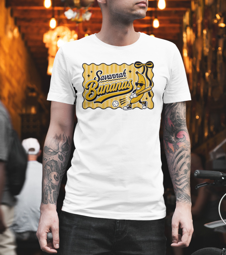 Savannah Bananas Baseball Team Cartoon Character Batting Savannah Georgia 2026 T-Shirt