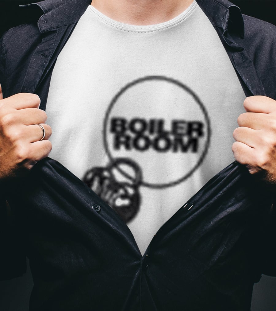 Paris Lovers Boiler Room Heart Lock T-Shirt
