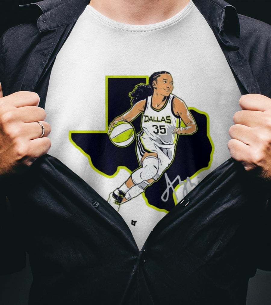 Dallas Basketball 35 Texas Map Player Dribbling T-Shirt