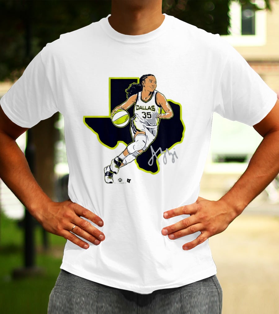 Dallas Basketball 35 Texas Map Player Dribbling T-Shirt