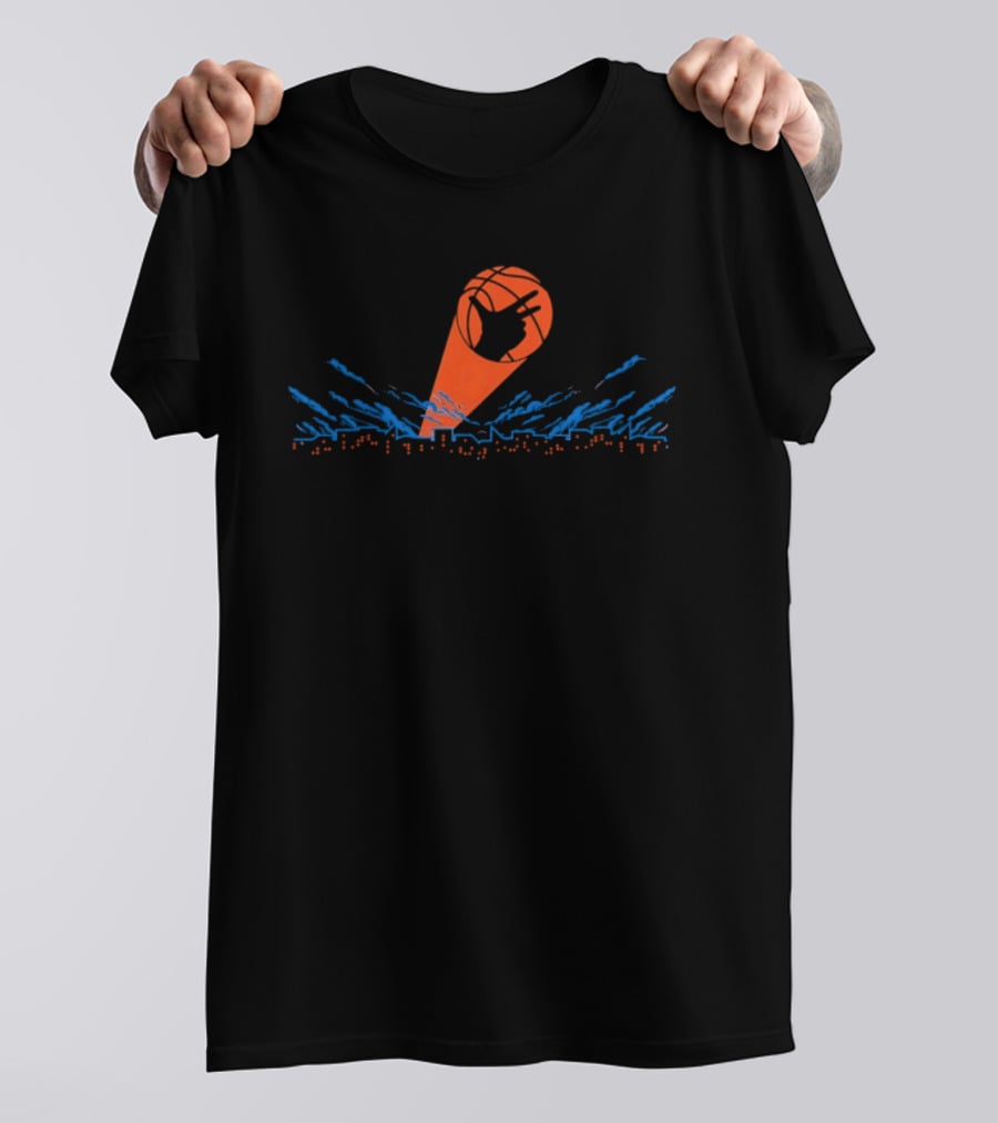 New York Knicks Dub Hand Sign With City Skyline And Basketball T-Shirt
