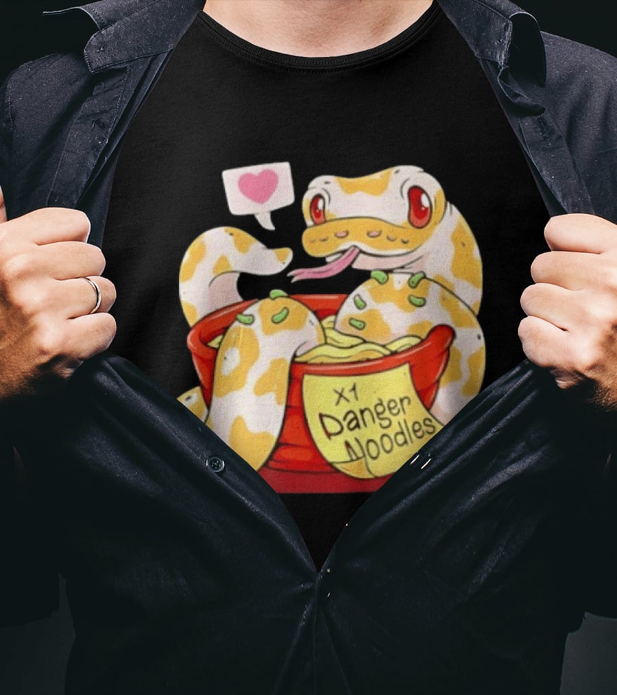 Snake Love X1 Danger Noodles Cartoon Cute Snake With Heart Speech Bubble T-Shirt