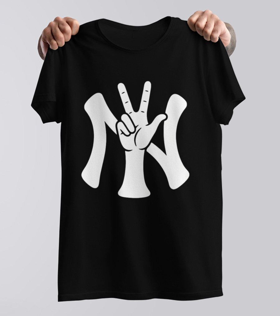 New York Yankees MLB Street Peace Hand Symbol 2026 T-Shirt