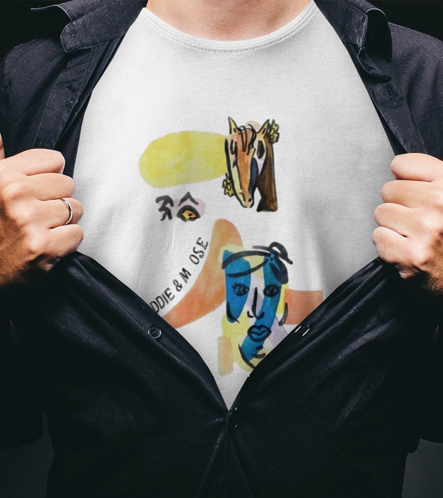 Eddie And Moose Horse Head Face Eye Shape Abstract Eddie And M CSE T-Shirt