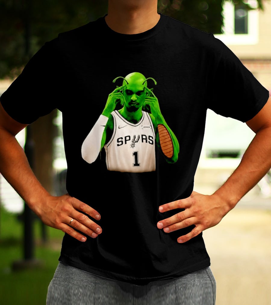 Keldon Johnson Piccolo Crossover San Antonio Spurs NBA 1 Ledger T-Shirt