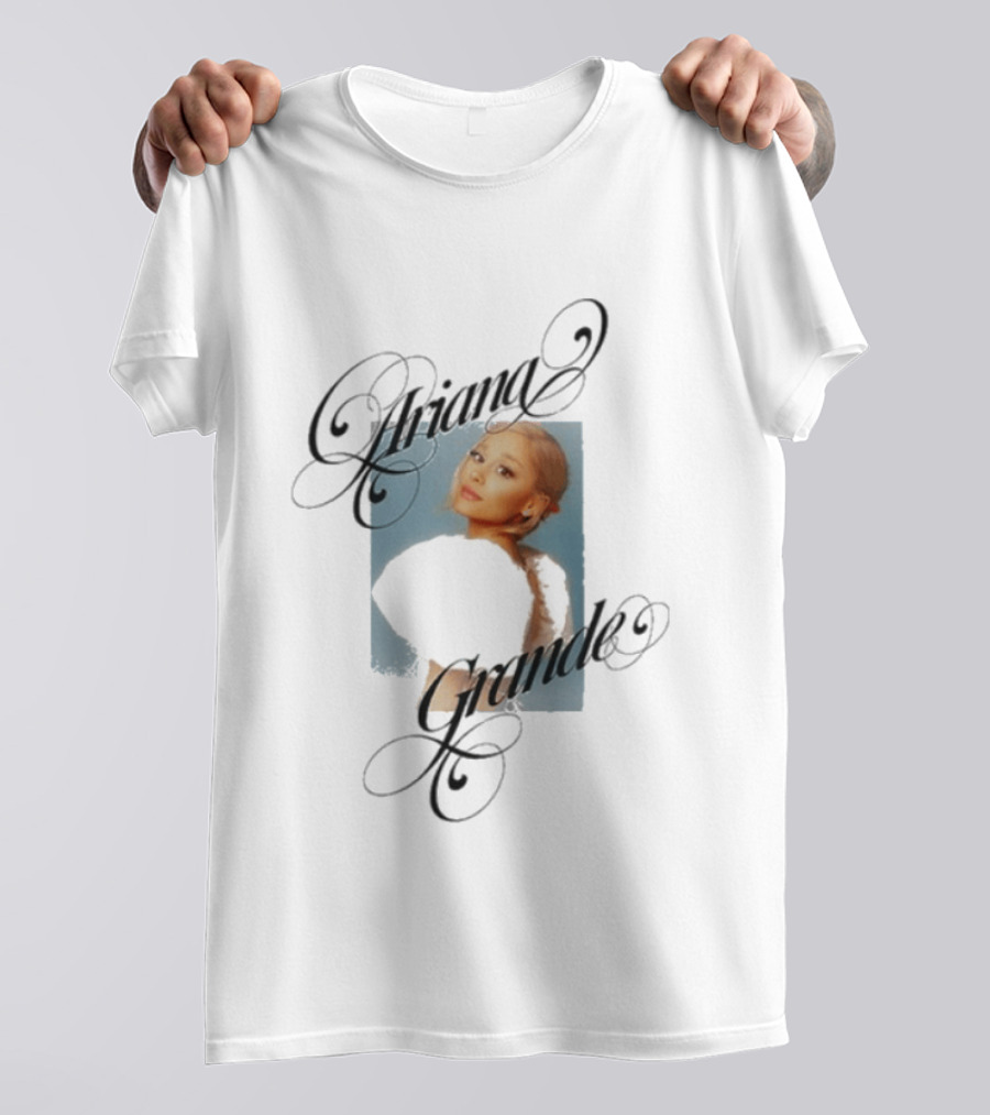 Ariana Grande Vintage Inspired Photo Aesthetic T-Shirt