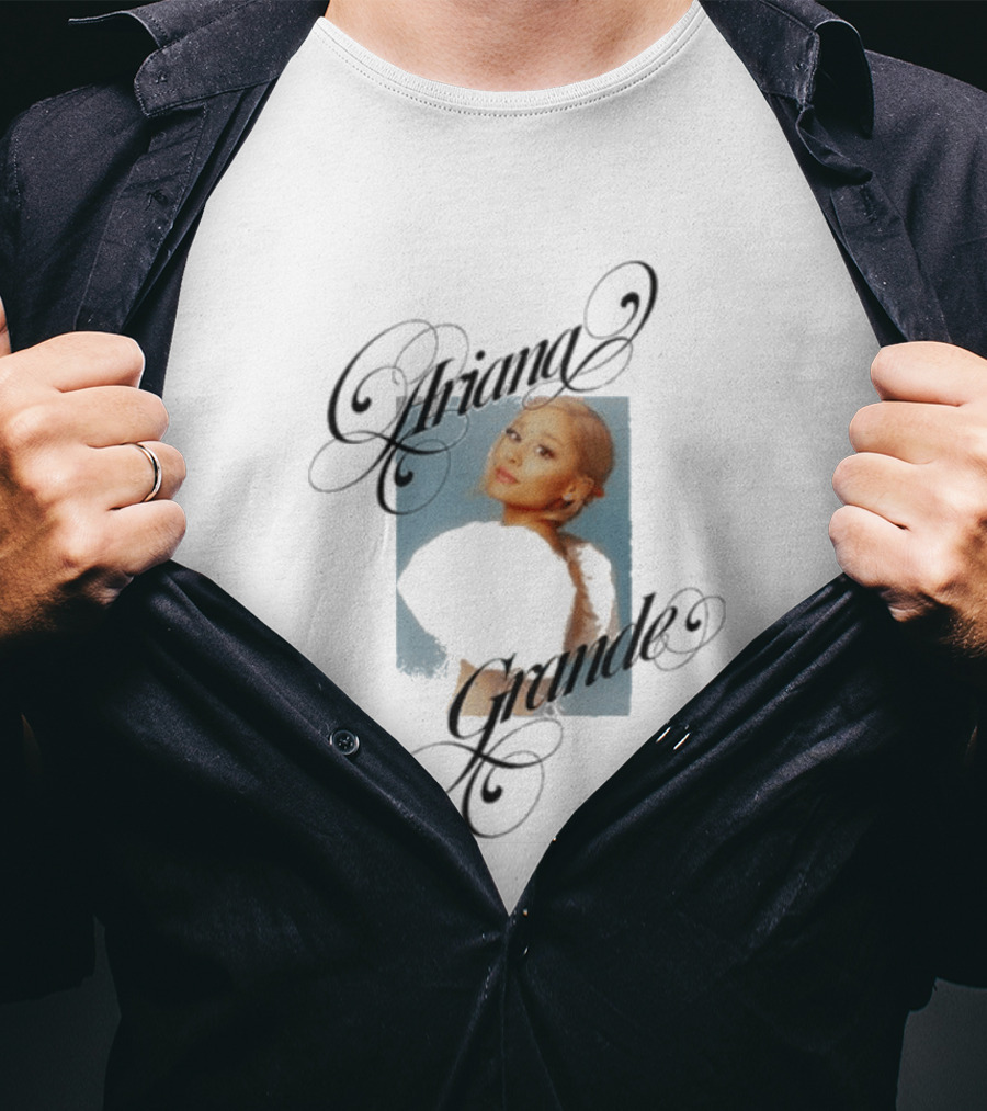 Ariana Grande Vintage Inspired Photo Aesthetic T-Shirt