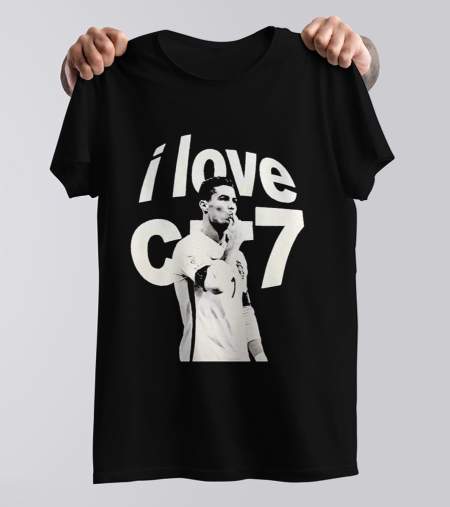 Cristiano Ronaldo I Love CR7 Image Al Nassr GOAT T-Shirt