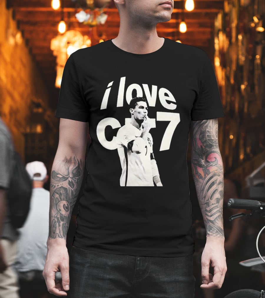 Cristiano Ronaldo I Love CR7 Image Al Nassr GOAT T-Shirt
