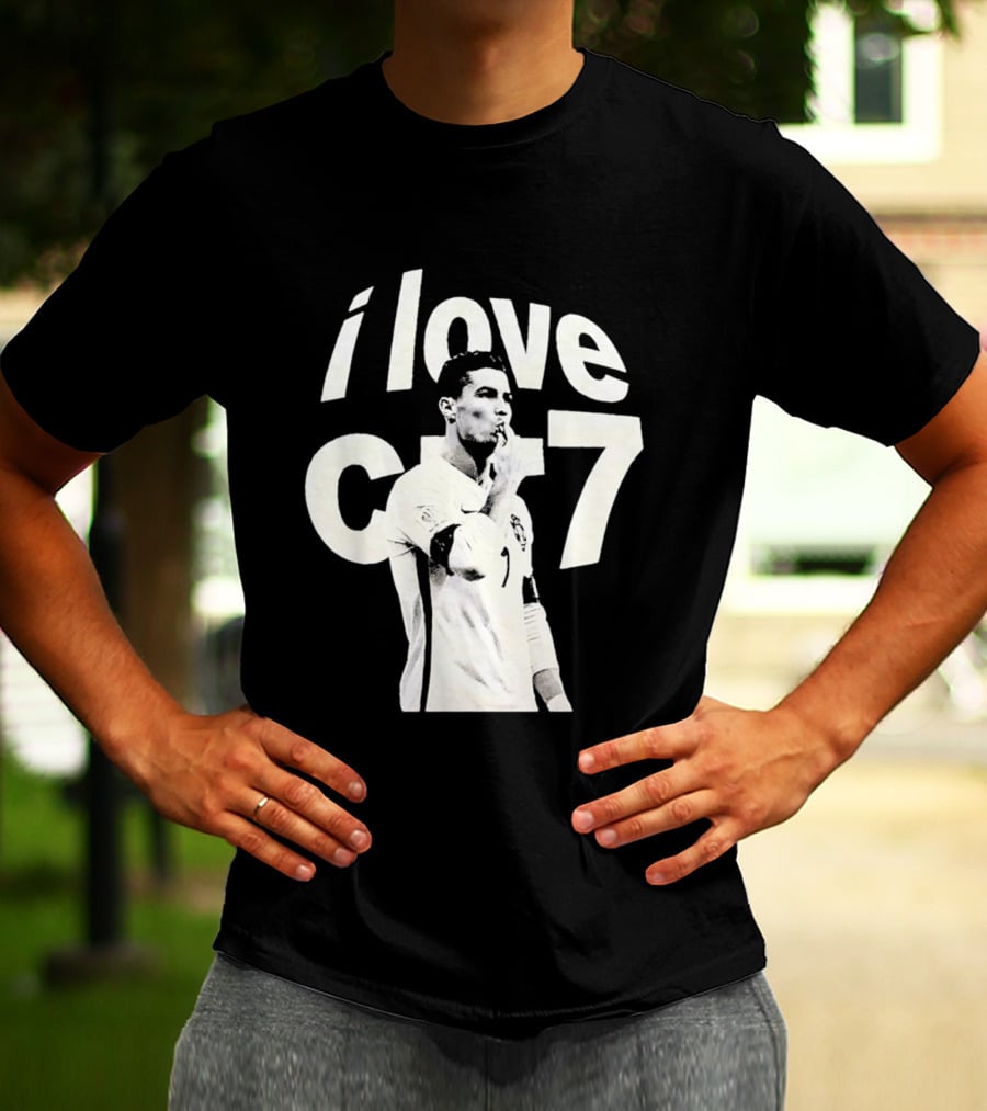 Cristiano Ronaldo I Love CR7 Image Al Nassr GOAT T-Shirt