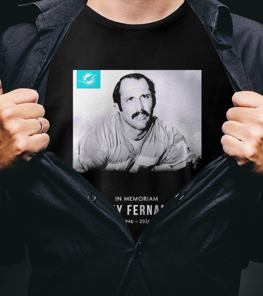In Memoriam Manny Fernandez 1946 2026 T-Shirt