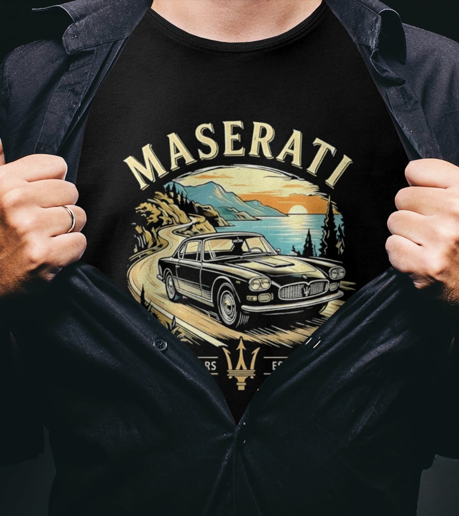 Maserati Classic Cars Est 1914 Vintage Sunset Road Scene T-Shirt