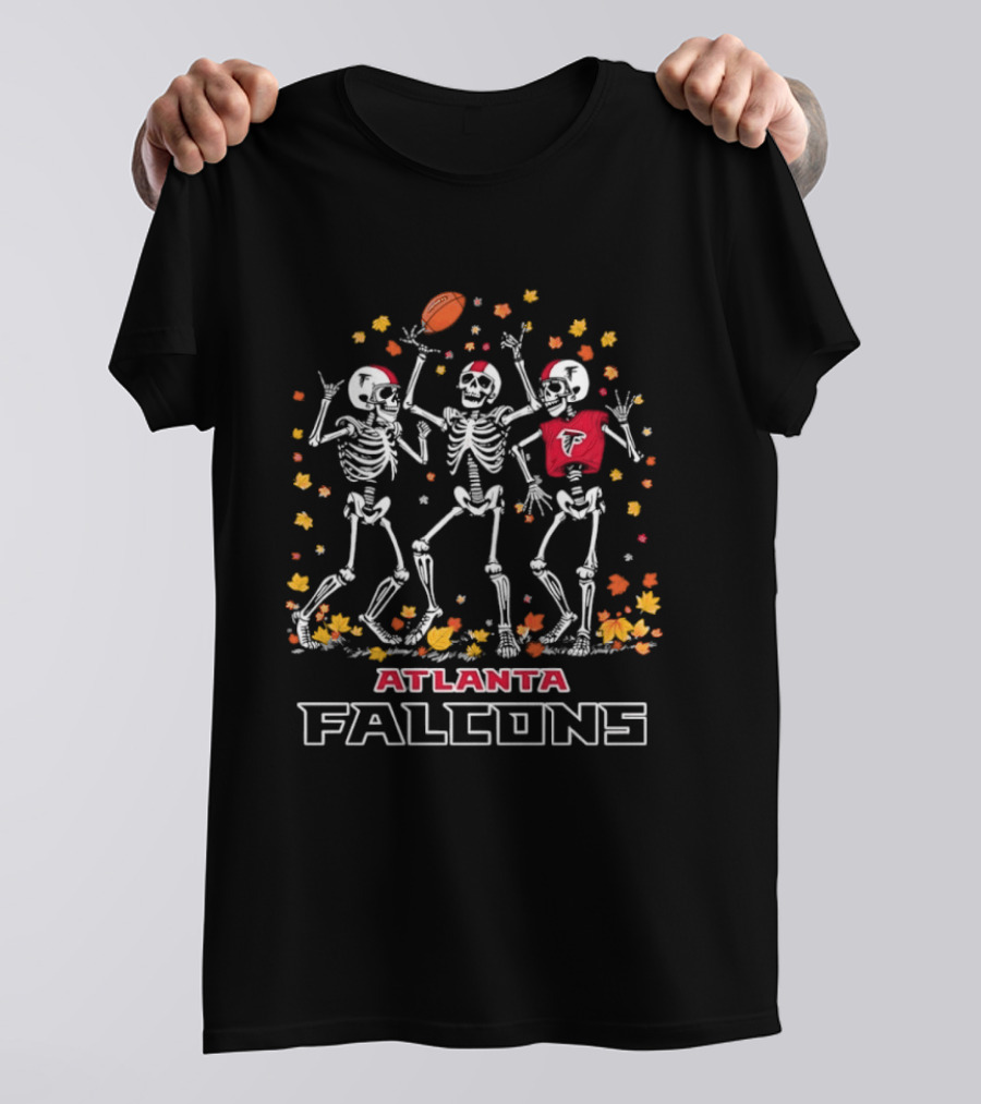 Atlanta Falcons Halloween Skeletons Football Leaves Play T-Shirt