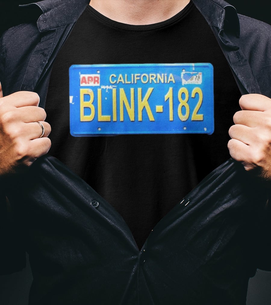 California Blink 182 License Plate APR Expired Tag T-Shirt