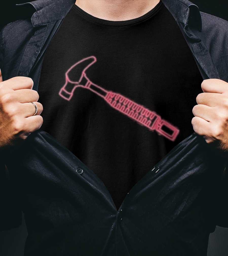 Dorohedoro Shin El Corazon Steady Hands Unique Pink Hammer T-Shirt