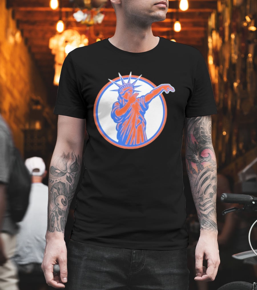 Statue Of Liber3 New York Knicks Basketball Circle T-Shirt