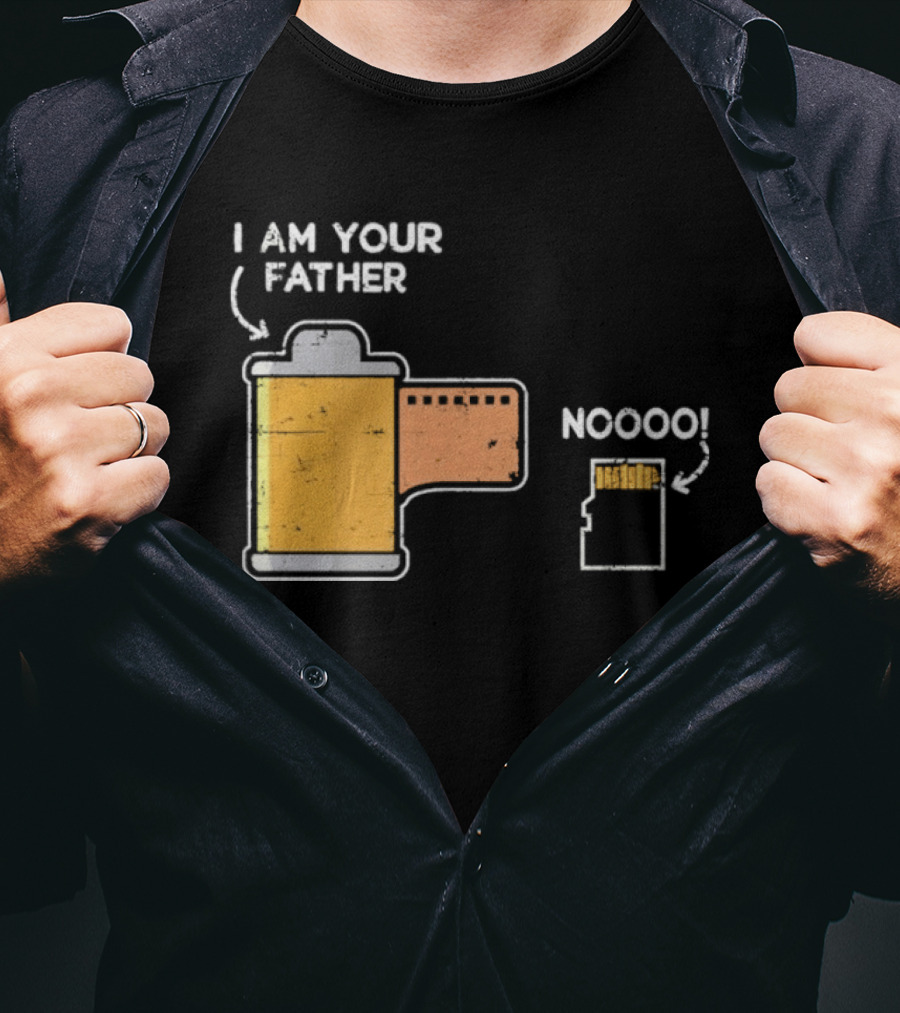 I Am Your Father Nooo Film Roll Memory Card Humor T-Shirt