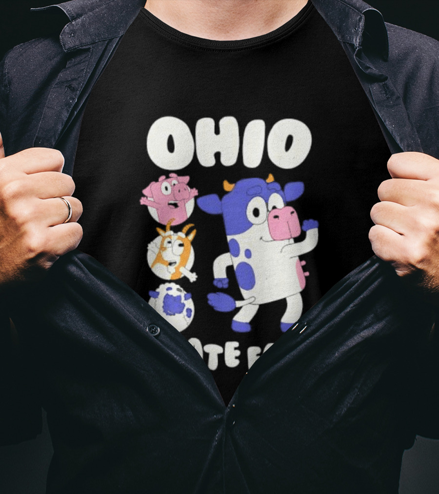 Blue Spotted Cow Pink Pig White Orange Goat Blue Sheep Farm T-Shirt