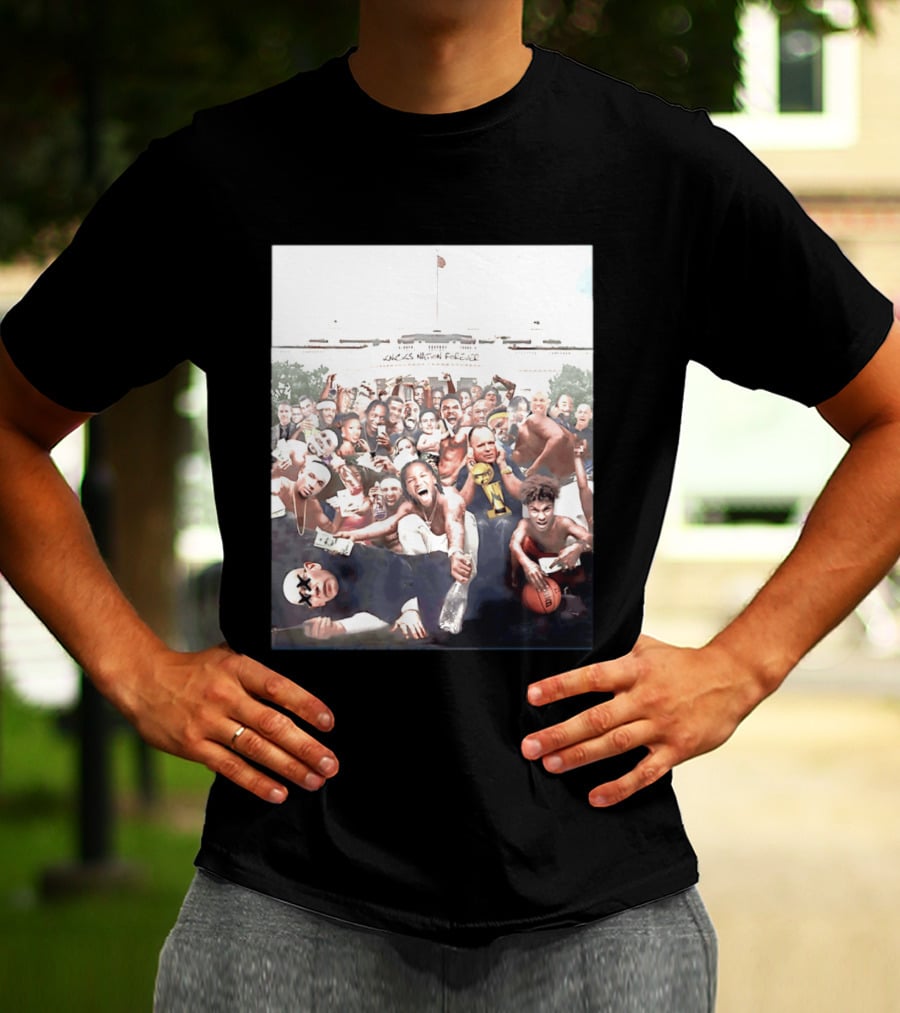 Knicks Nation Forever With Gathering Of Celebratory Fans And Players T-Shirt