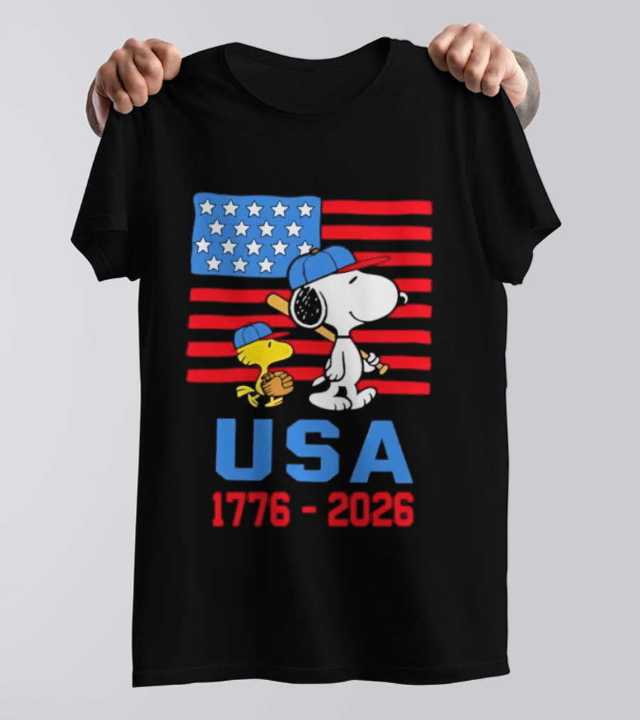 Snoopy Woodstock Peanuts USA Baseball American Flag 1776 2026 T-Shirt
